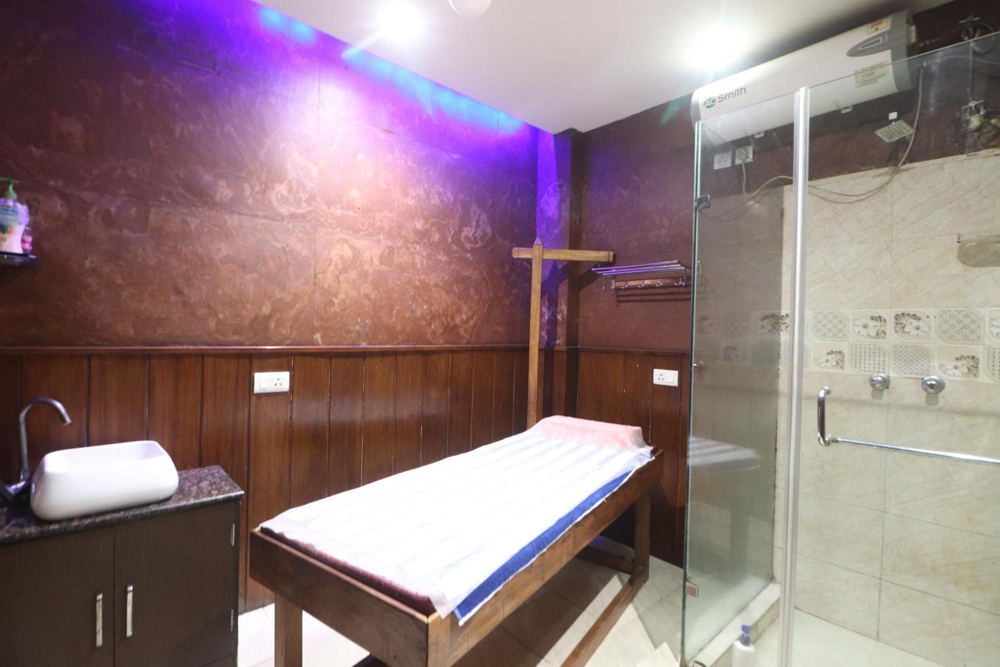 Hotel Geeson International-New Delhi Railway Station-Paharganj エクステリア 写真